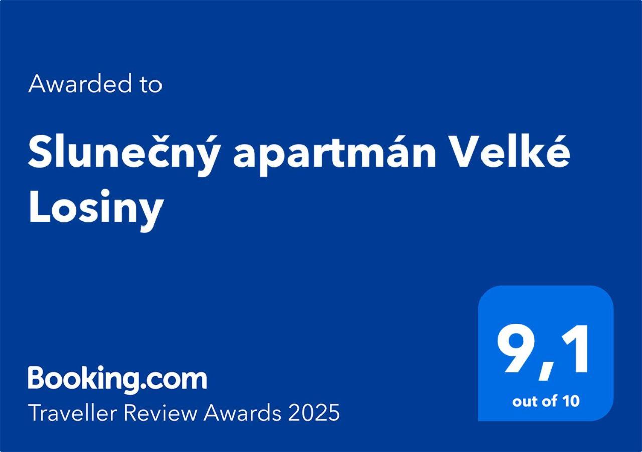 Slunecny Apartman Velké Losiny Exteriör bild